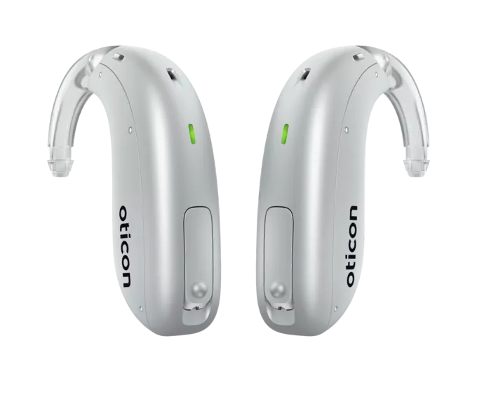 Oticon_More_miniBTE_R_RightLeft_C044Silver_LEDgreen_Hook_500pctSize (2)